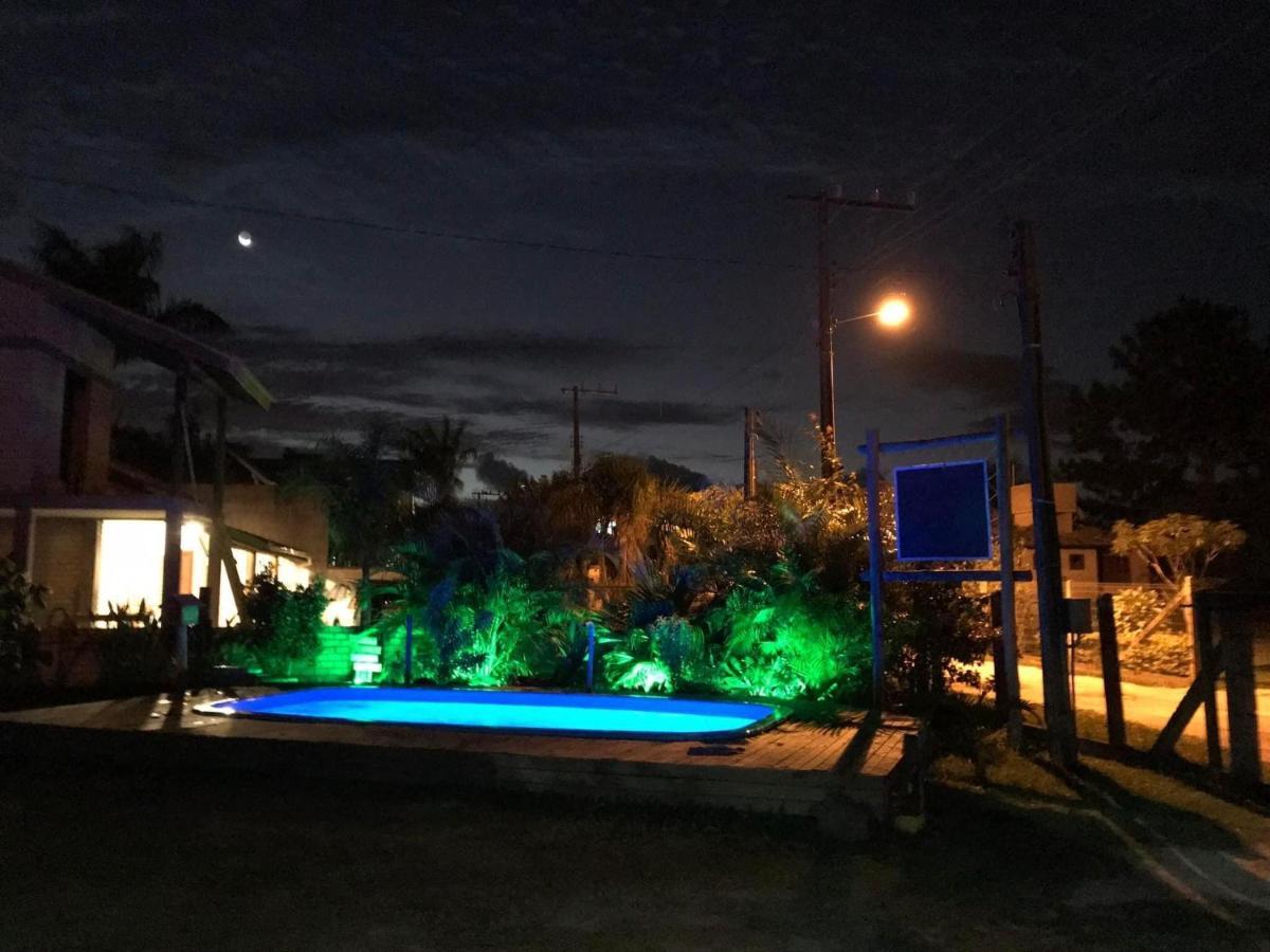 Residencial Rosa Flor Apartment Praia do Rosa Bagian luar foto
